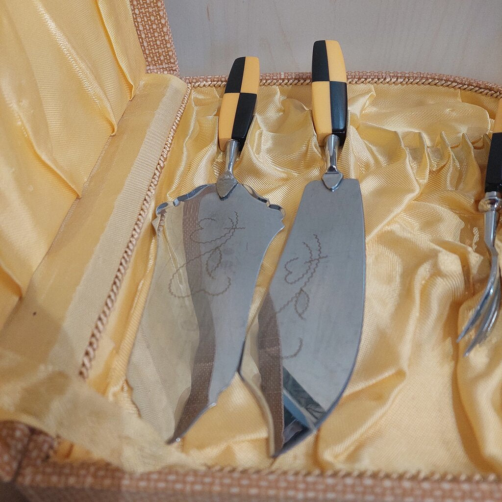 1940 Solingen Art Deco Cake Servers and 6 Forks w. Bakelite Handles