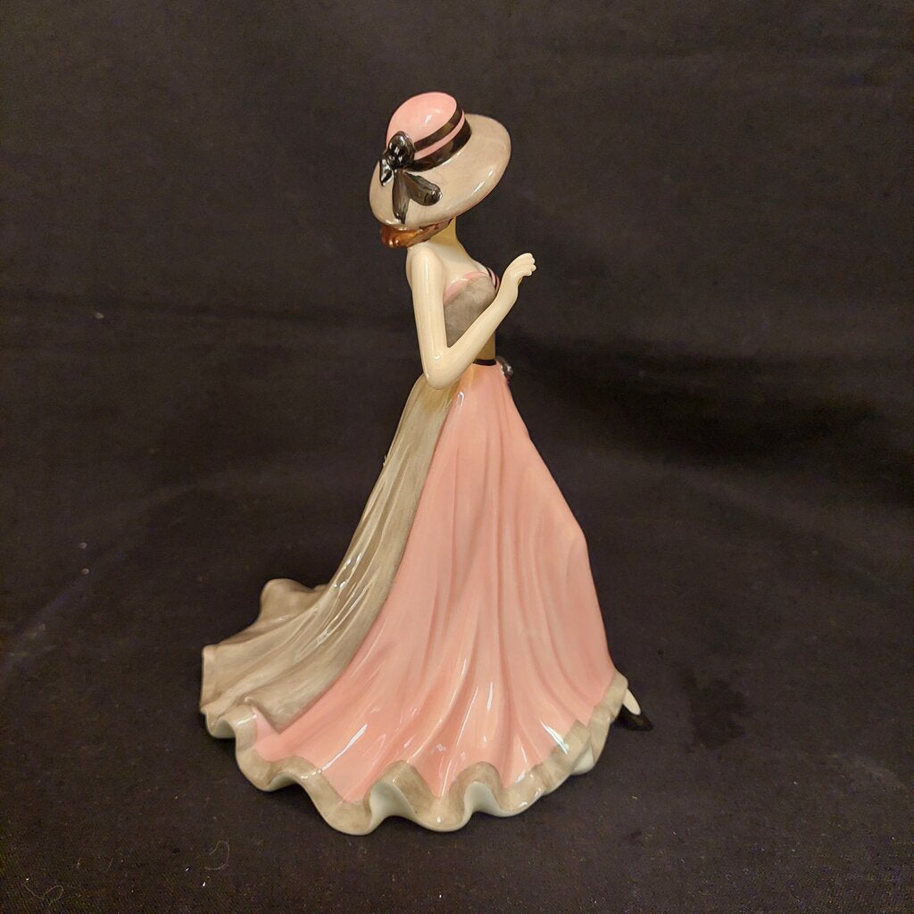 This is a Coalport Sentiments bone china figurine MY LOVE.
This Coalport figurine is 5 1/4 inches (13.25 cm) wide, 5 3/4 inches (14.5 cm) deep, and 7 inches (18cm) tall.
This figurine is a 2005 Sentiment Series of bone china ladies named MY LOVE.