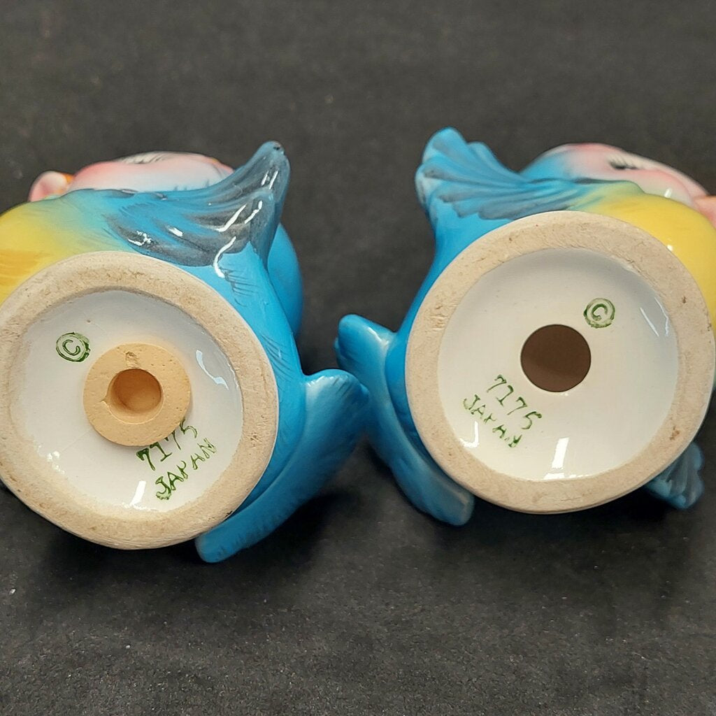 Vintage Lefton Bluebird Salt and Pepper Shakers Japan