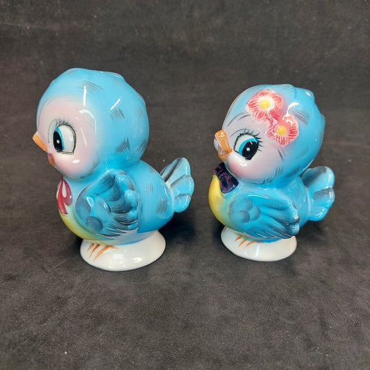 Vintage Lefton Bluebird Salt and Pepper Shakers Japan - The URBANARY Home and Garden