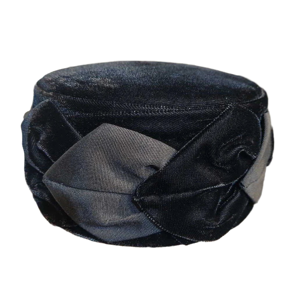 1960s Jackie O Style VELVET PILLBOX Hat 6 3/4 Inches