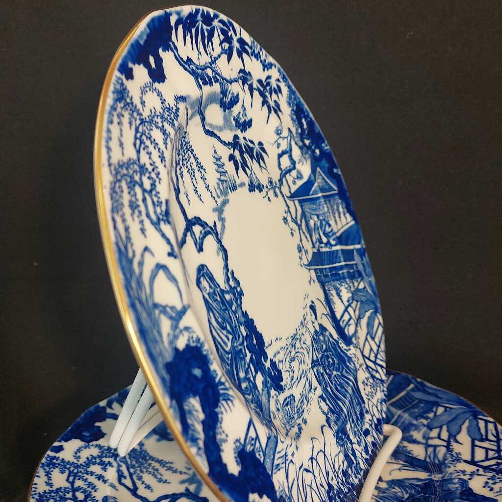 1917-27 Blue MIKADO LUNCH PLATE 9 Inch by Royal Crown Derby
urbanary.ca