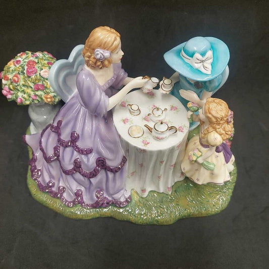 Royal Doulton AFTERNOON TEA HN5498 Pretty Ladies Signed Ltd Ed - The URBANARY Home and Garden