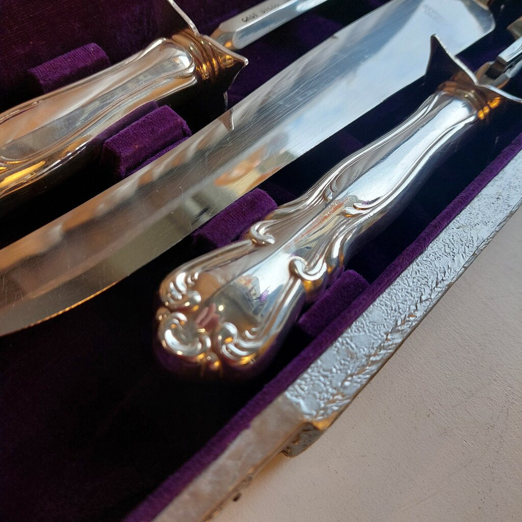 Dorothy Vernon Pattern Silver Plated Carving Trio Set in Original Box - The URBANARY Home and Garden