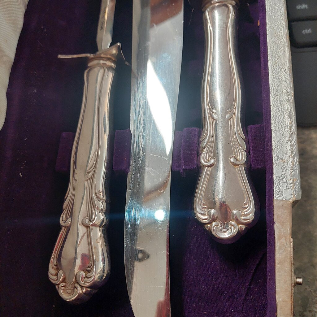 Dorothy Vernon Pattern Silver Plated Carving Trio Set in Original Box - The URBANARY Home and Garden
