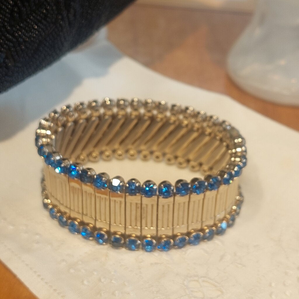 1950s HARWOOD Expanding Bracelet w. Blue Prong Set Rhinestones
