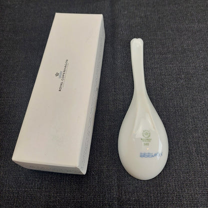Royal Copenhagen Blue Palmette 14 cm Spoon Boxed Never Used - The URBANARY Home and Garden