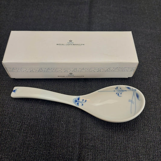 Royal Copenhagen Blue Palmette 14 cm Spoon Boxed Never Used - The URBANARY Home and Garden