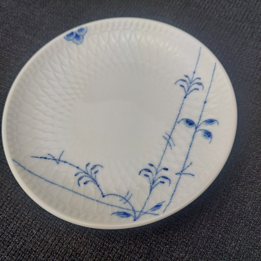 Royal Copenhagen Blue Palmette Cup and Plate Boxed Pre-owned Unused