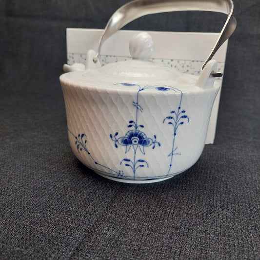 Royal Copenhagen Blue Palmette Teapot 700ml 1017413 Boxed Preowned Unused - The URBANARY Home and Garden