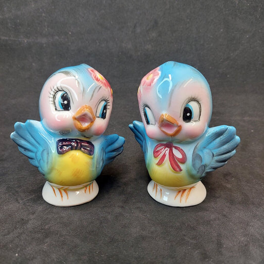 Vintage Lefton Bluebird Salt and Pepper Shakers Japan