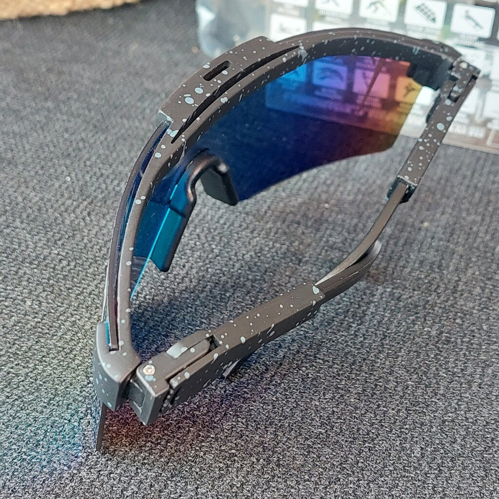 Pit Viper Polarized Double Wide Mystery Sunglasses - The URBANARY Home and Garden