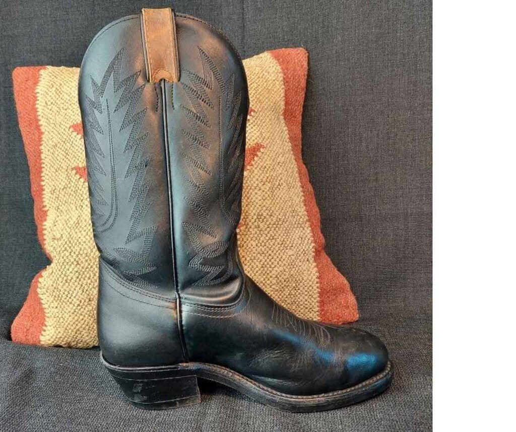 Boulet Black Western Work Book #8120 CSA Steel Toe Mens Size 6 1/2 Wide Womens Size 8 Wide - The URBANARY Home and Garden