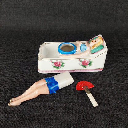 1940 naughty Girl Nodder Pin Up Style Ashtray Moving Fan and Legs - The URBANARY Home and Garden