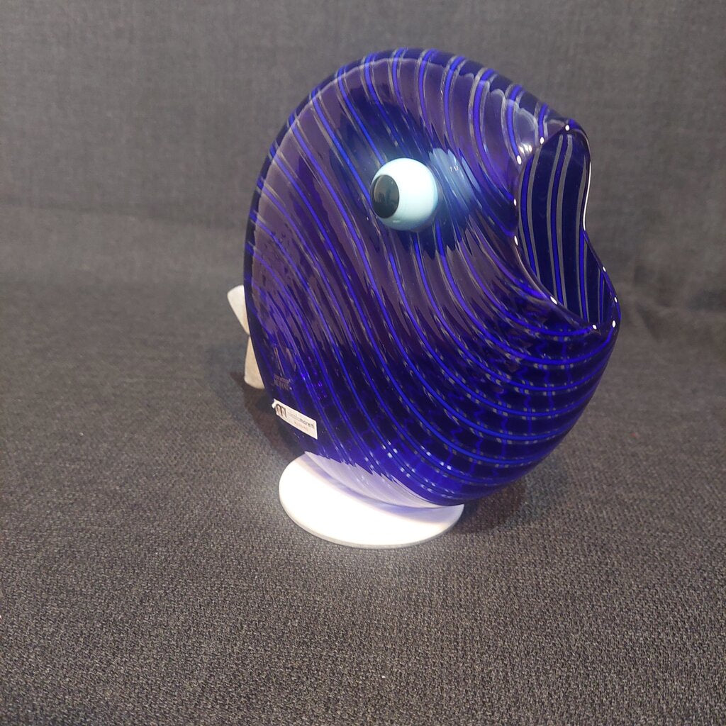 Signed Nicola Moretti Filigrana Fish Murano Glass Art - The URBANARY Home and Garden