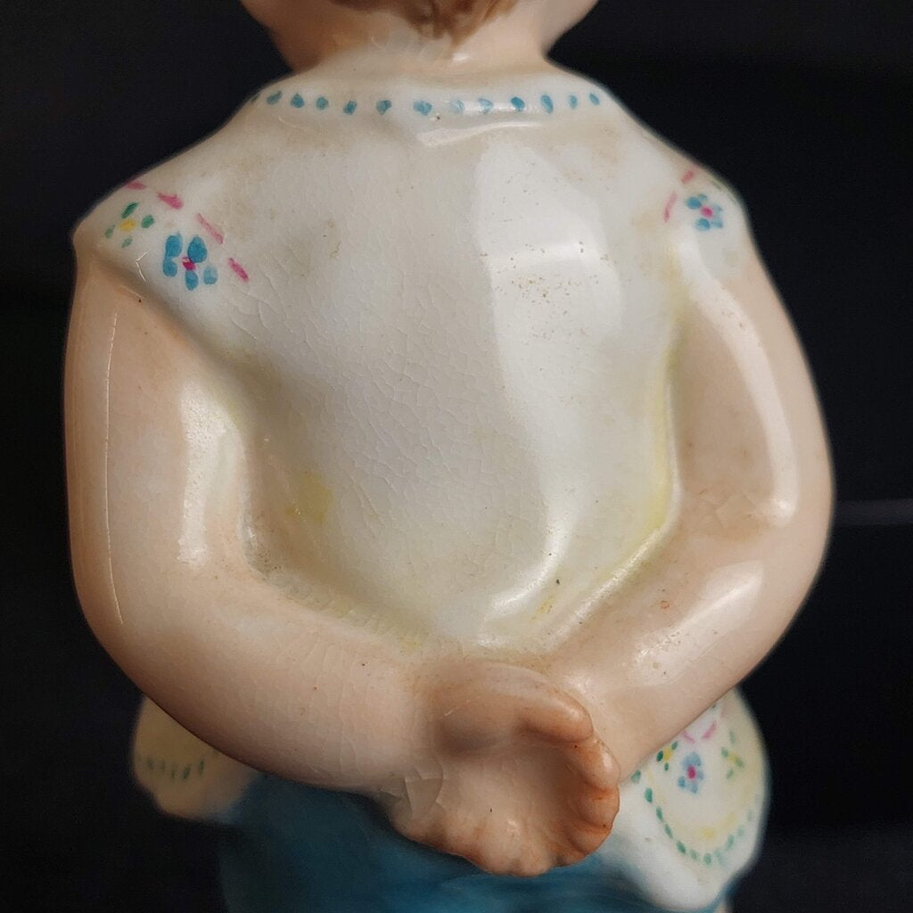 Vintage Royal Worcester "Tommy" Figurine 2913 F.G. Doughty Modelled 4 1/4 in tall 1950s - The URBANARY Home and Garden