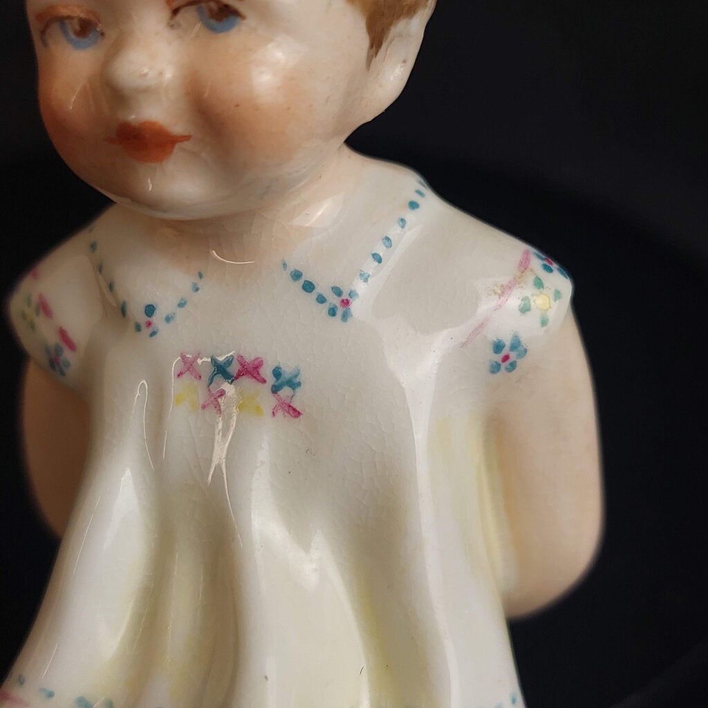 Vintage Royal Worcester "Tommy" Figurine 2913 F.G. Doughty Modelled 4 1/4 in tall 1950s - The URBANARY Home and Garden