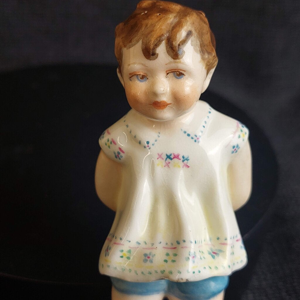 Vintage Royal Worcester "Tommy" Figurine 2913 F.G. Doughty Modelled 4 1/4 in tall 1950s - The URBANARY Home and Garden