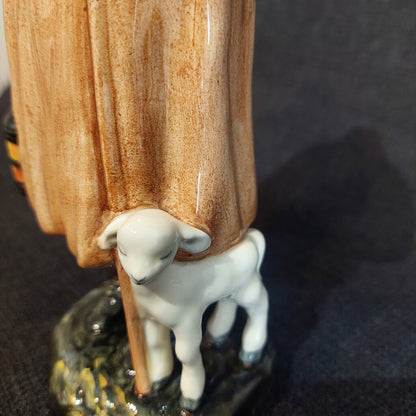 1945 - 1975 Royal Doulton Figurine "The Shepherd" HN1975 - The URBANARY Home and Garden