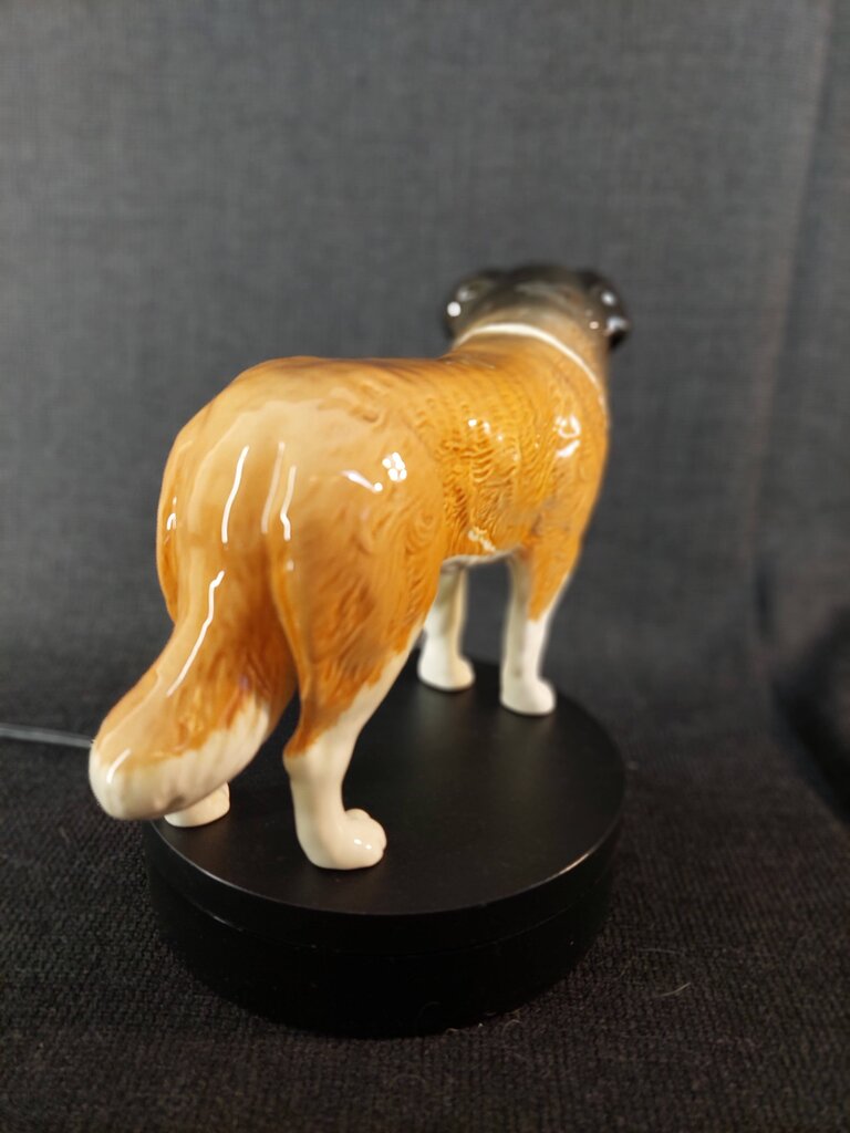 Beswick St. Bernard 2221 Corna Garth Stroller Figurine 5.25 inches High by Albert Hallam
