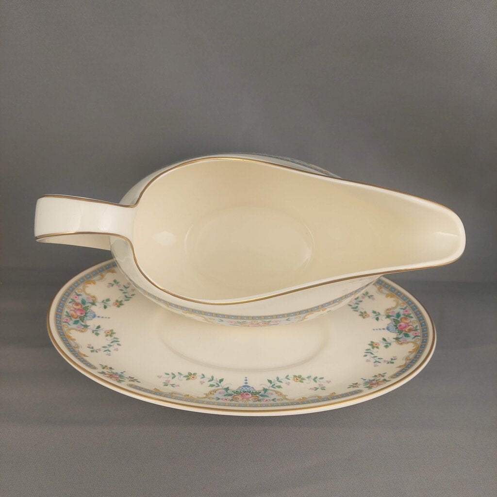 Royal Doulton Juliet N 5077 Gravy Boat and Underplate Romance Collection