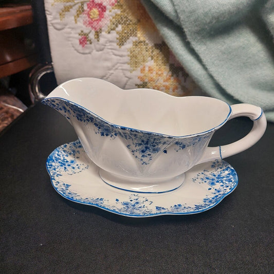 Shelley England Dainty Blue Gravy Boat And Underplate Pattern No 051 28