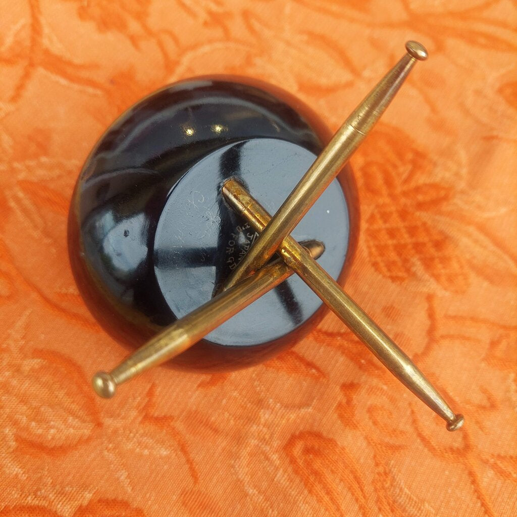 1950s Japan Cherrywood UFO Shaped Desktop Lighter VTG Retro