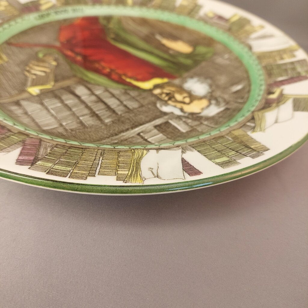 Royal Doulton The Bookworm Plate 26.5cm D3089 1909-1938 Professionals Series Green