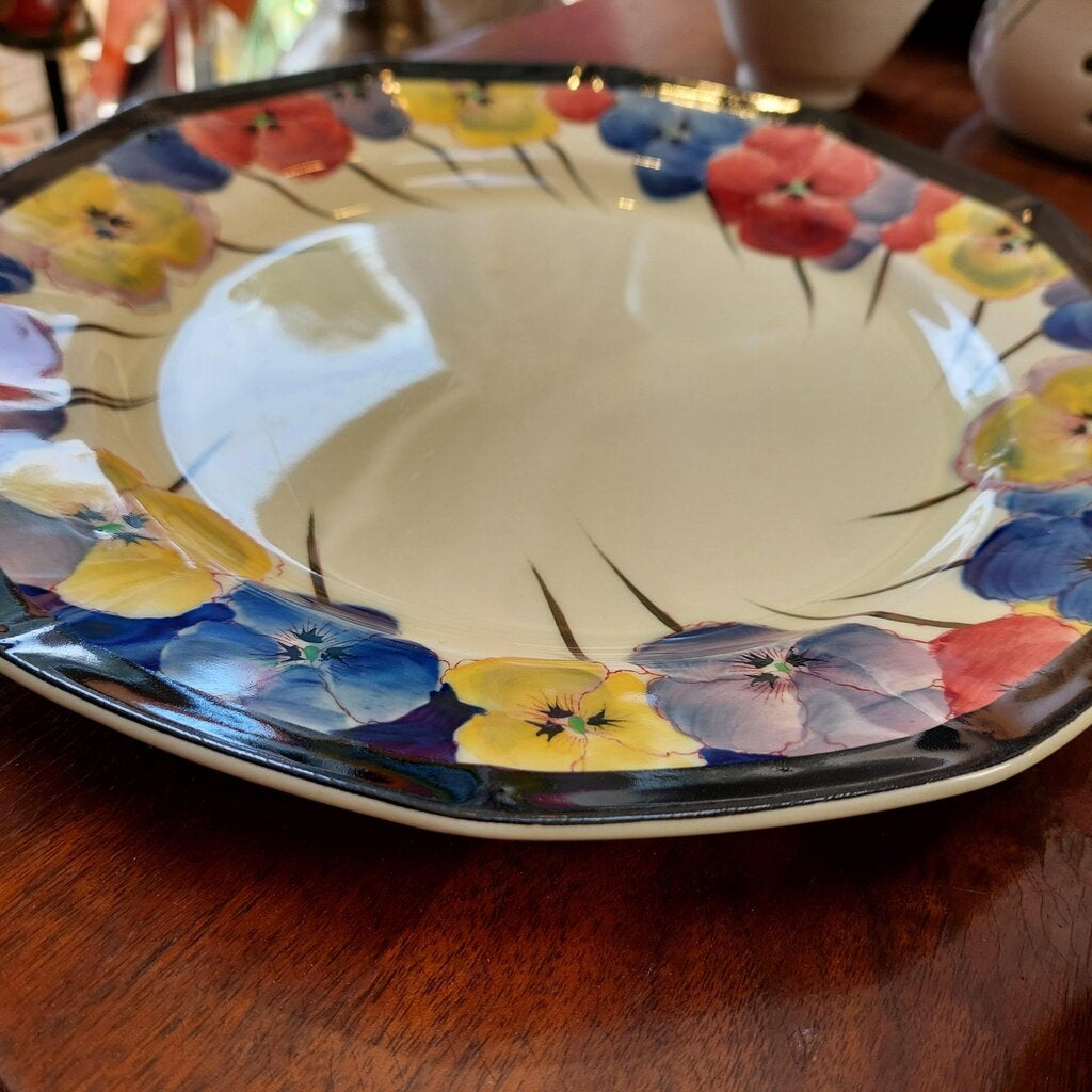 Royal Doulton 1917-1930 Pansy Dinner Plate 8 1/8"D Pattern D4049