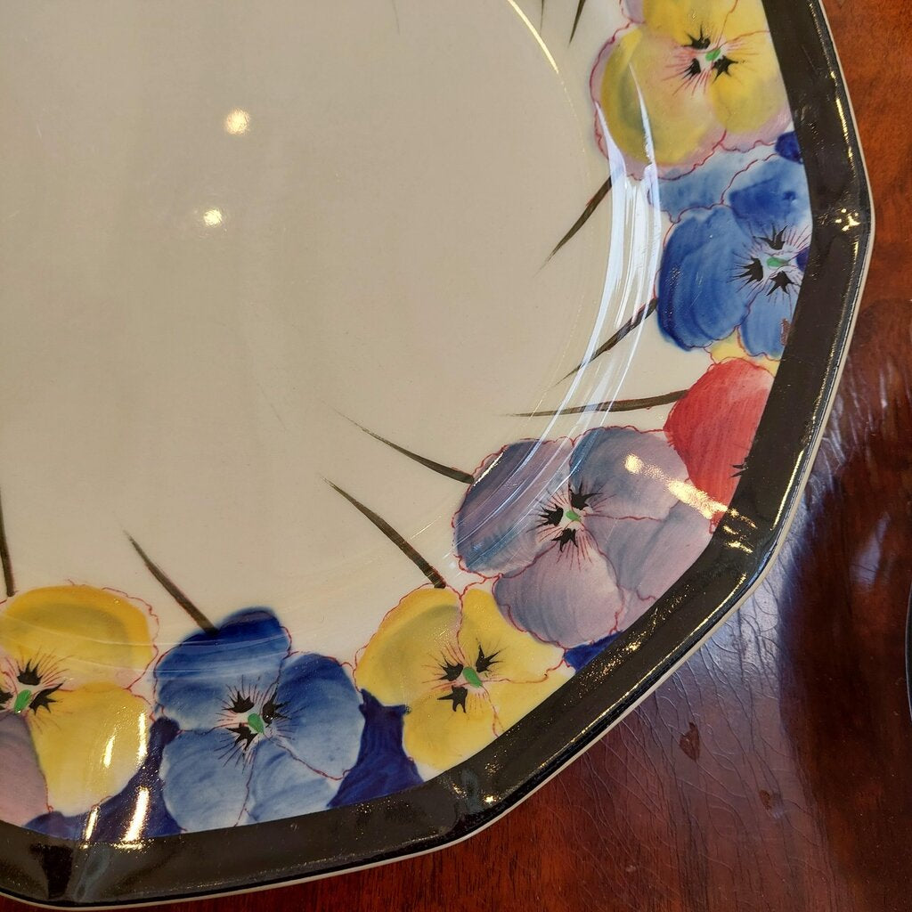 Royal Doulton 1917-1930 Pansy Dinner Plate 8 1/8"D Pattern D4049
