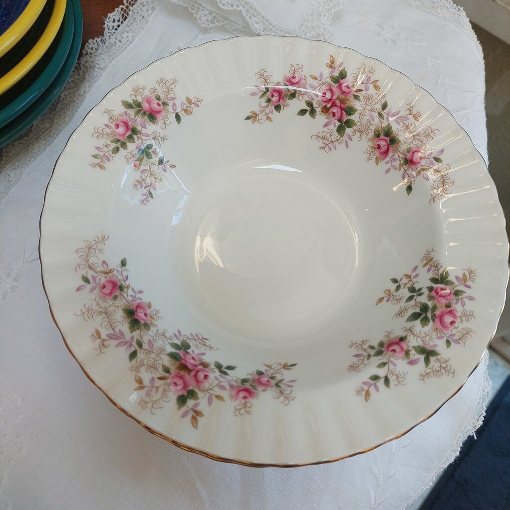 Royal Albert Lavender Rose - 4 Rimmed Soup Bowls - Never Used