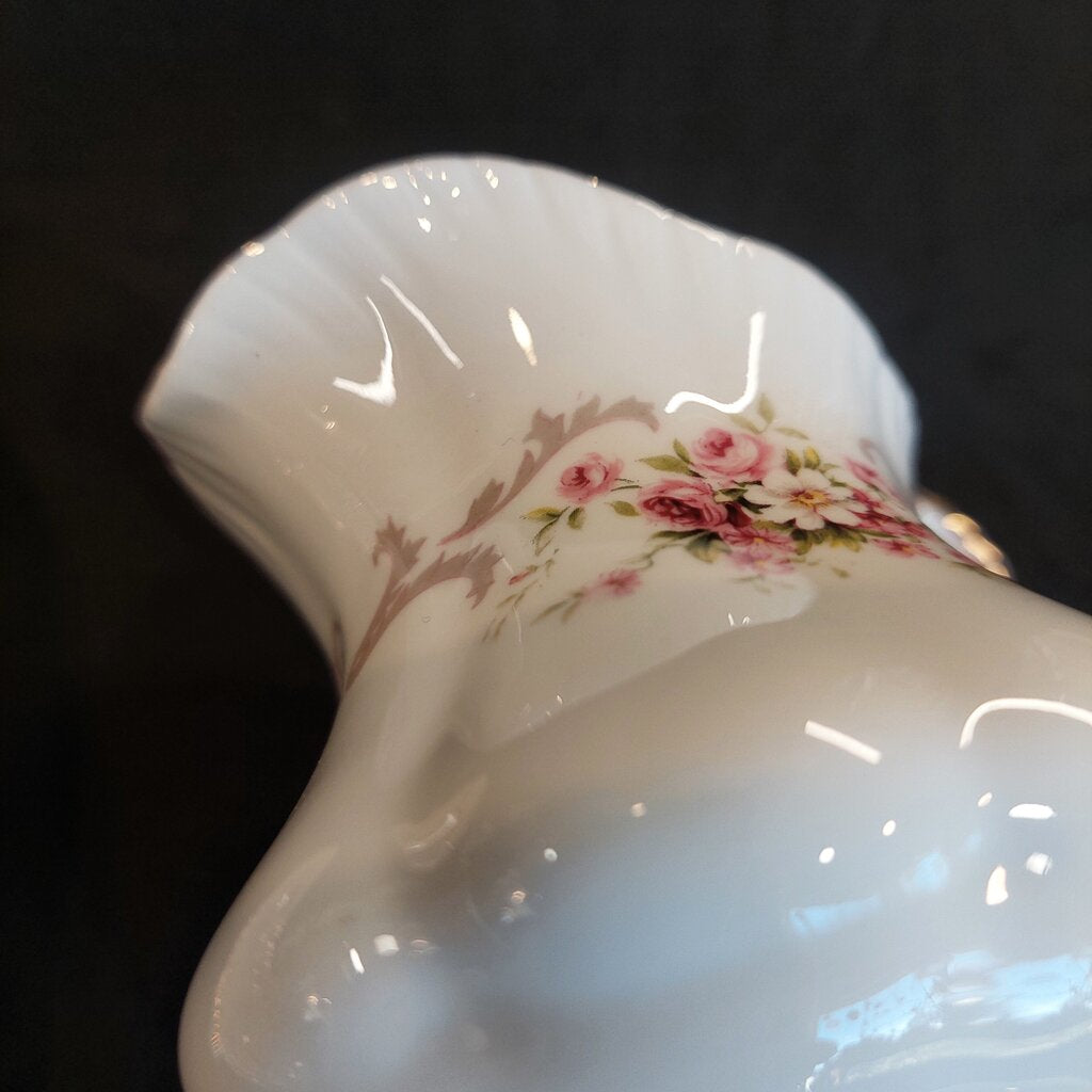 Paragon Rose Bouquet Creamer Sugar Bowl Underplate Set Royal Warrant England