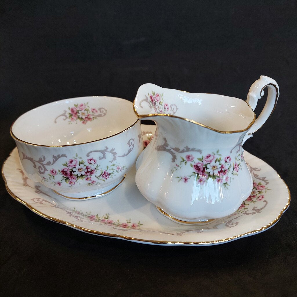 Paragon Rose Bouquet Creamer Sugar Bowl Underplate Set Royal Warrant England