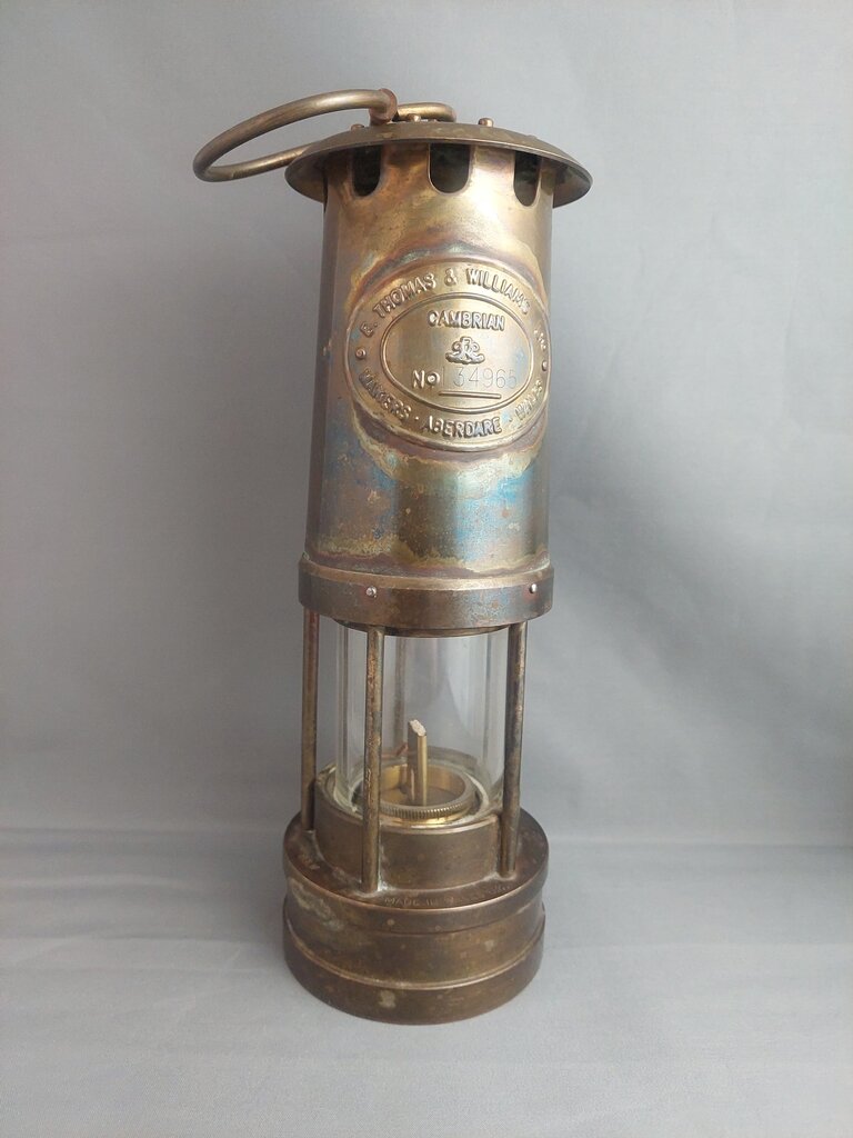 Vintage 1984 Norm Thompson Cambrian Miner's Lamp – E. Thomas & Williams Brass No. 134965