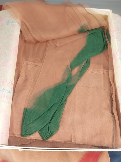 1950 Garter Stockings w. Foot Block and Back Seam Size 9 1/2 Seven Pair