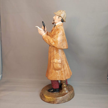 Royal Doulton. "The Detective" Figurine HN 2359. Excellent Condition
