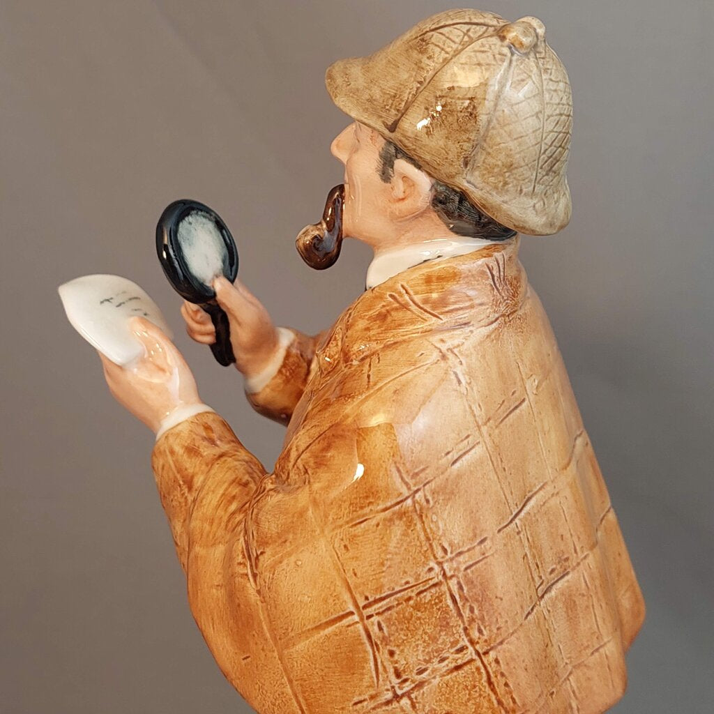 Royal Doulton. "The Detective" Figurine HN2359. Excellent Condition