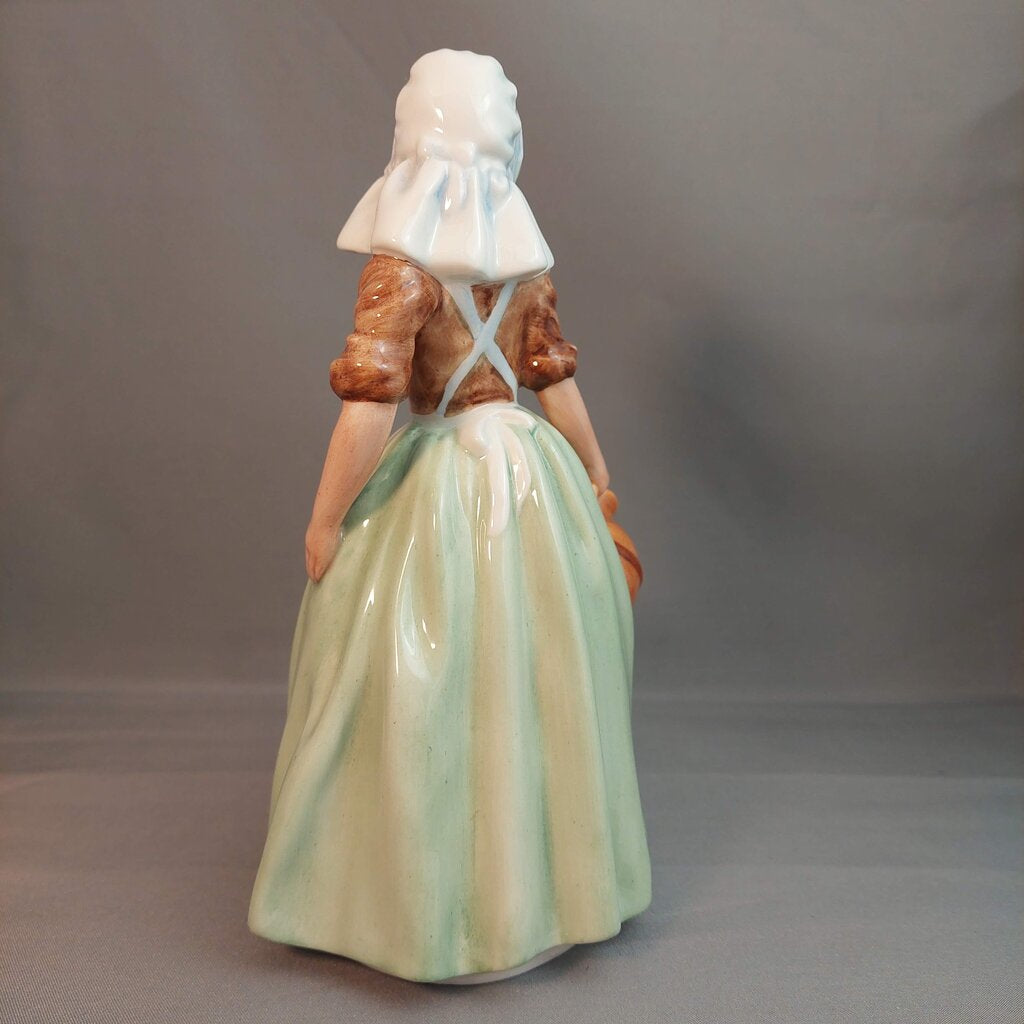 Royal Doulton The Milkmaid Figurine HN 2057 Ex. Cond. 7"H