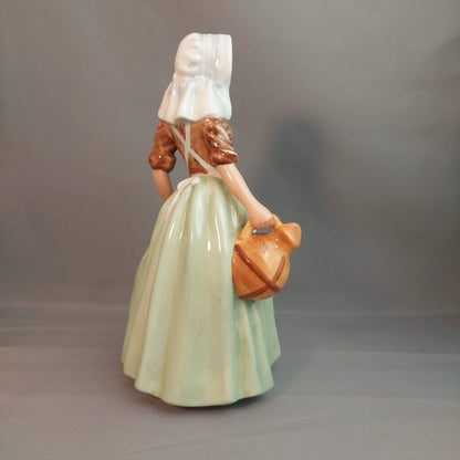 Royal Doulton The Milkmaid Figurine HN 2057 Ex. Cond. 7"H