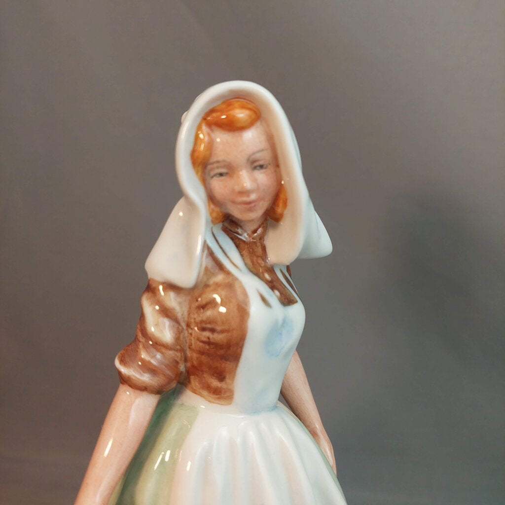 Royal Doulton The Milkmaid Figurine HN 2057 Ex. Cond. 7"H