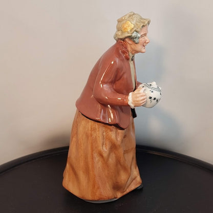 Royal Doulton Teatime Figurine 7 1/4 in HN 2255 Ex. Cond.
