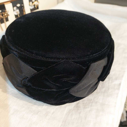 1960s Jackie O Style VELVET PILLBOX Hat 6 3/4 Inches