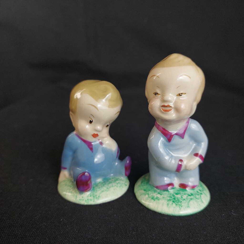 RARE WADE Nursery Rhyme Characters Blynken and Wynken (no Nod) - The URBANARY Home and Garden