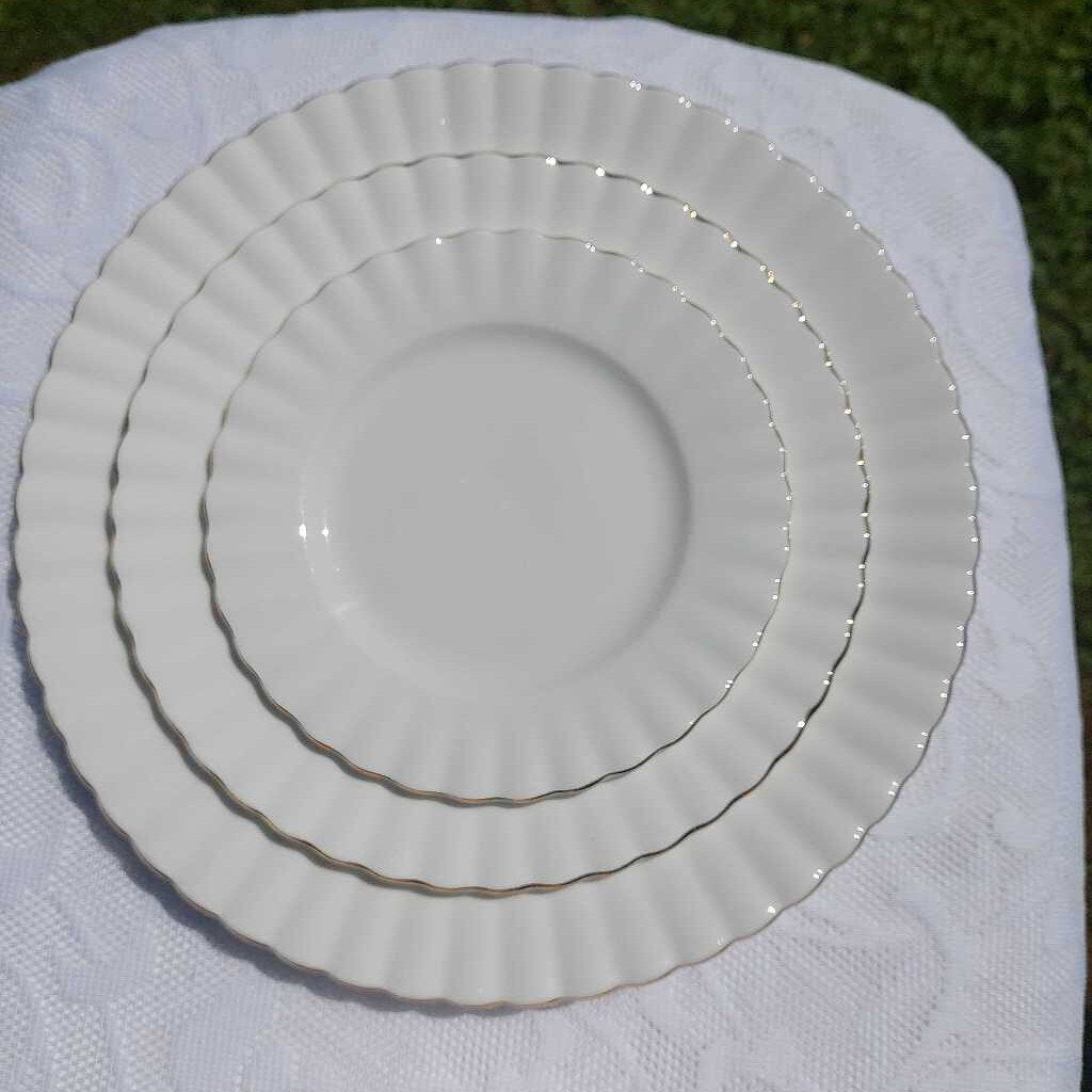 VAL D'OR Single SIDE PLATE 6 1/4 inch by Royal Albert England Multiple Avail.