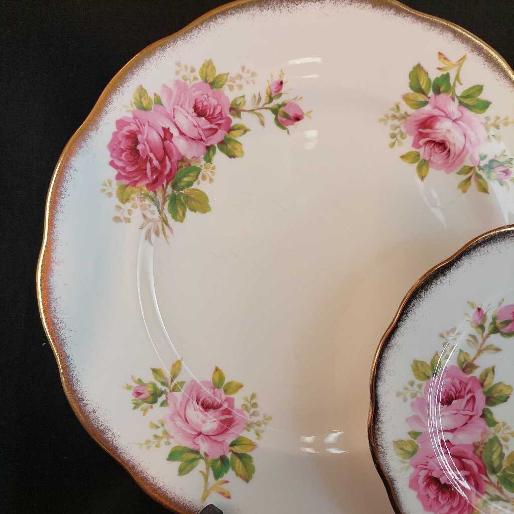 AMERICAN BEAUTY 1 Dinner and 1 Bread and Butter Plate by Royal Albert