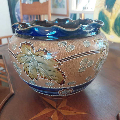 1902-1914 ROYAL DOULTON Lambeth Jardiniere (Planter) Signed PP Helena Pennett