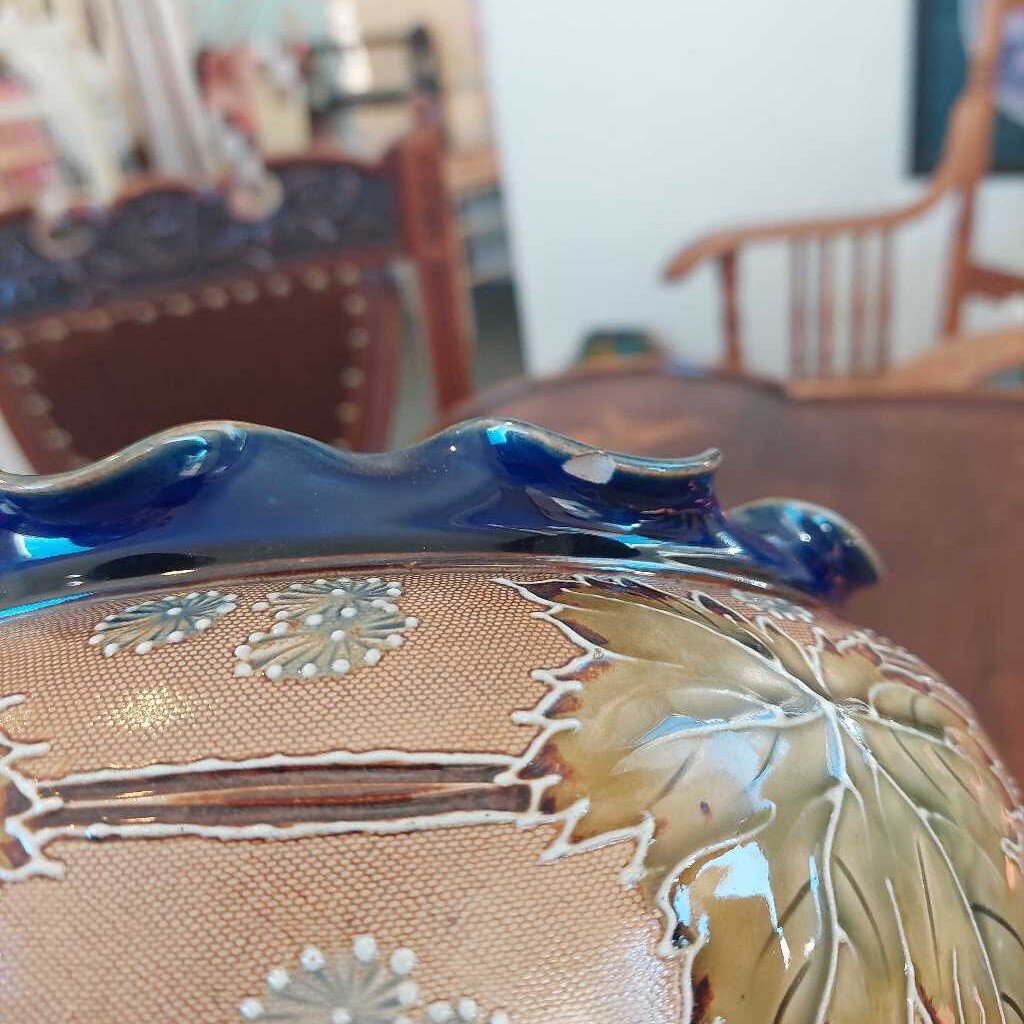 1902-1914 ROYAL DOULTON Lambeth Jardiniere (Planter) Signed PP Helena Pennett