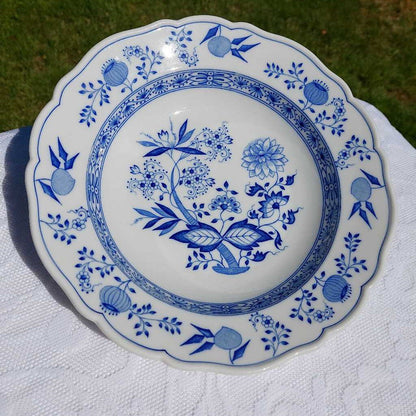 BLUE ONION "Tiefer Teller" Deep Dinner Plate Bowl Hutschenreuther Selb