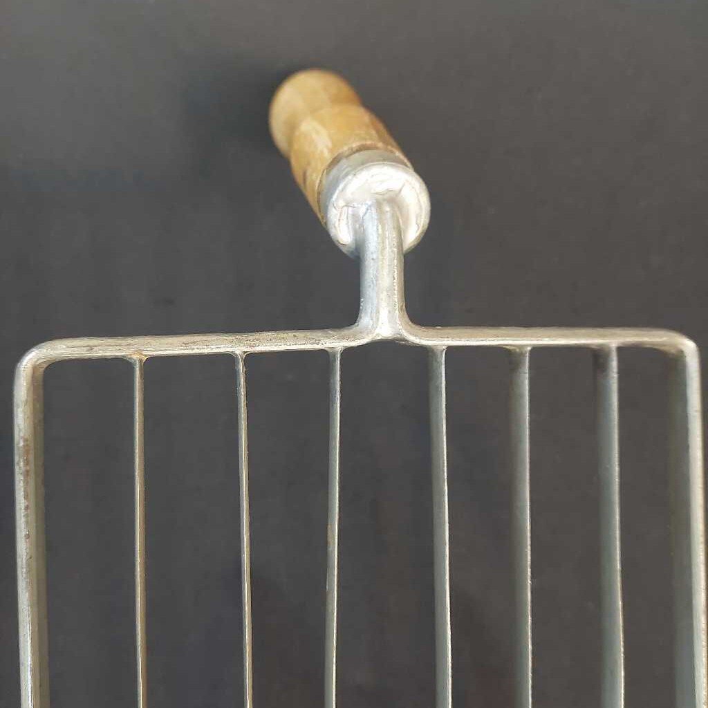 Commercial Cheese CURD HARP Cutter w. Wooden Handle
