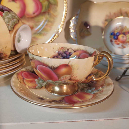 AYNSLEY Orchard Gold Scallop Rim TEA CUP & SAUCER Set